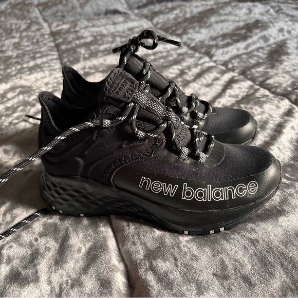 Little boy new balance black - Picture 4 of 13